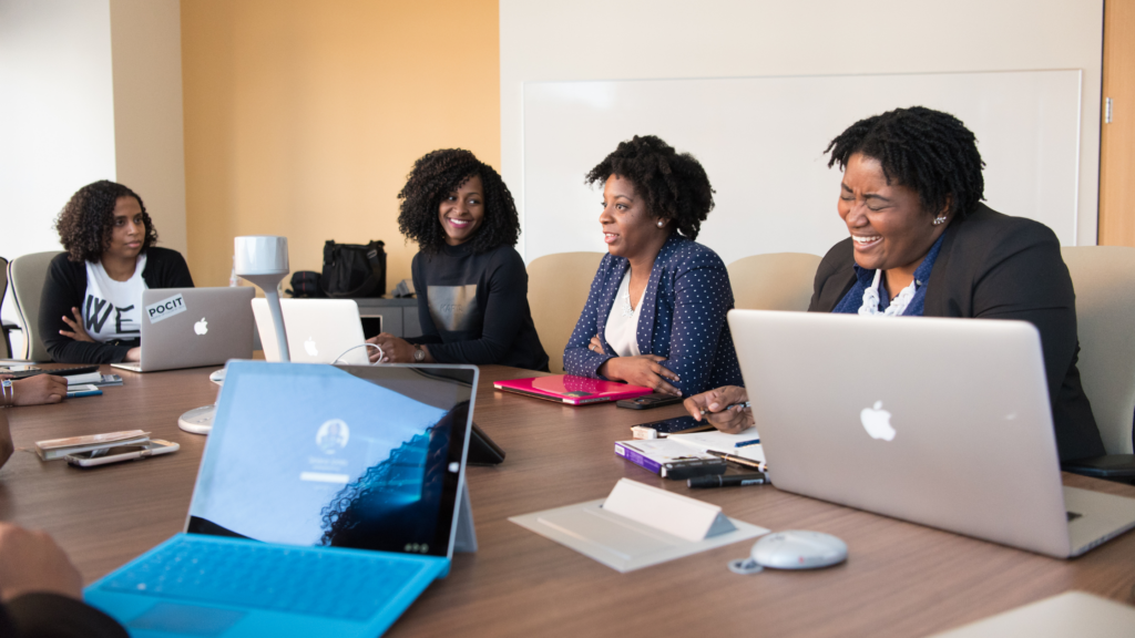 How to Progress in Your Finance Career: From Technical Expert to Leader Finance professionals collaborating flexibly to showcase non-traditional career paths.